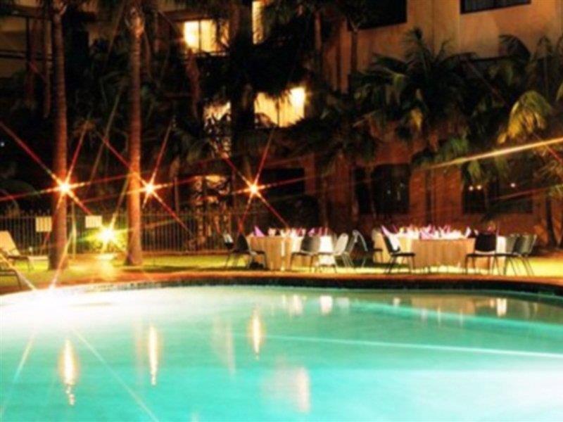 גולד קוסט Mermaid Waters Hotel By Nightcap Plus מתקנים תמונה